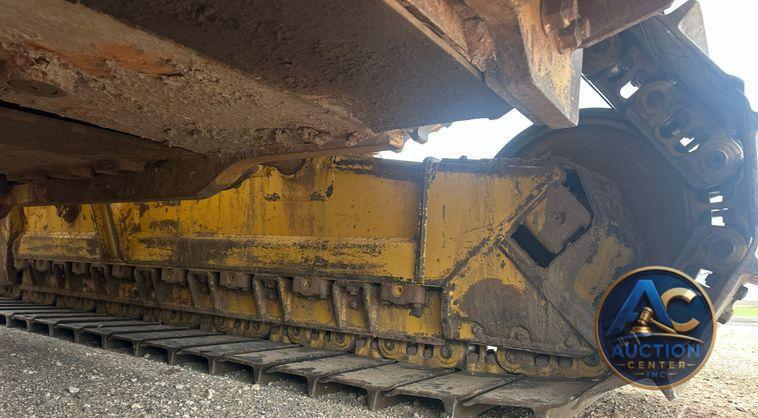 2013 Caterpillar D6N LGP dozer