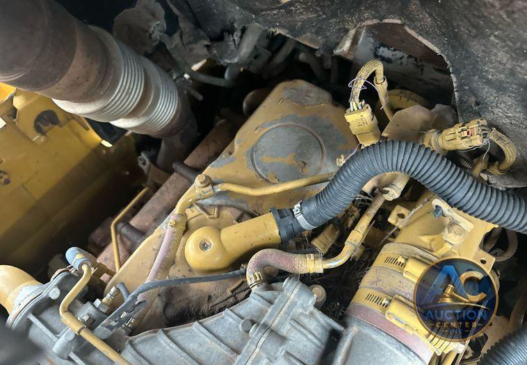 2013 Caterpillar D6N LGP dozer