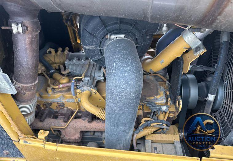 2013 Caterpillar D6N LGP dozer