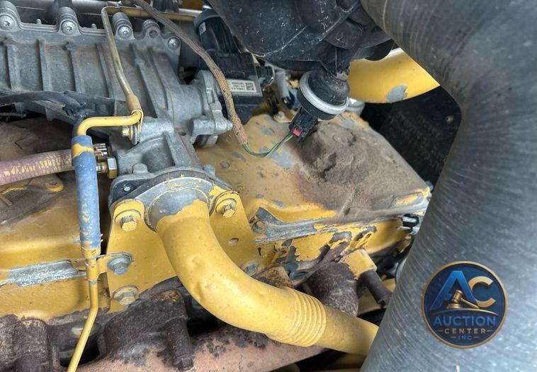 2013 Caterpillar D6N LGP dozer
