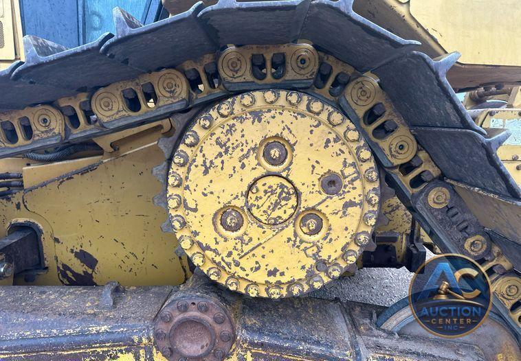 2013 Caterpillar D6N LGP dozer