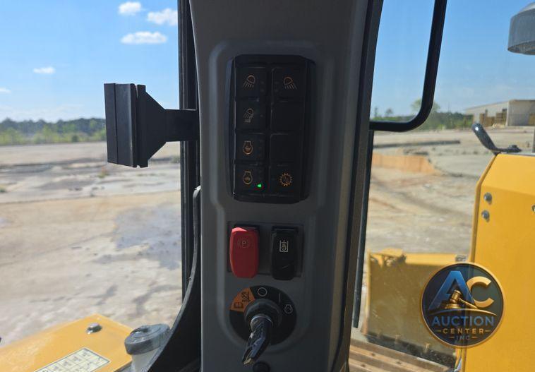 2024 Caterpillar D6XE LGP dozer