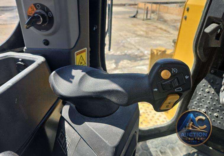 2024 Caterpillar D6XE LGP dozer