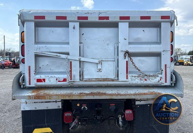 2003 Freightliner FL112 dump truck