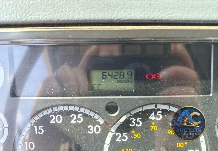 2003 Freightliner FL112 dump truck