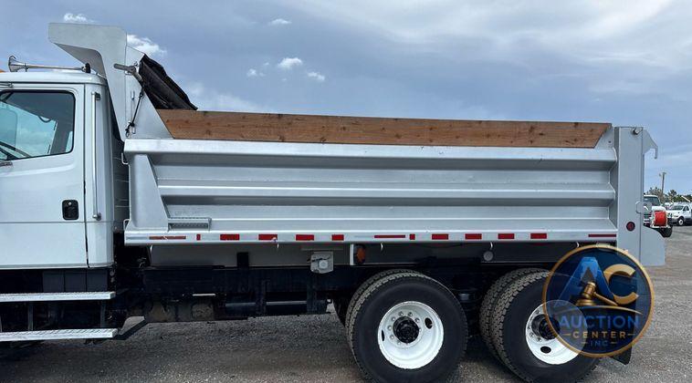 2003 Freightliner FL112 dump truck