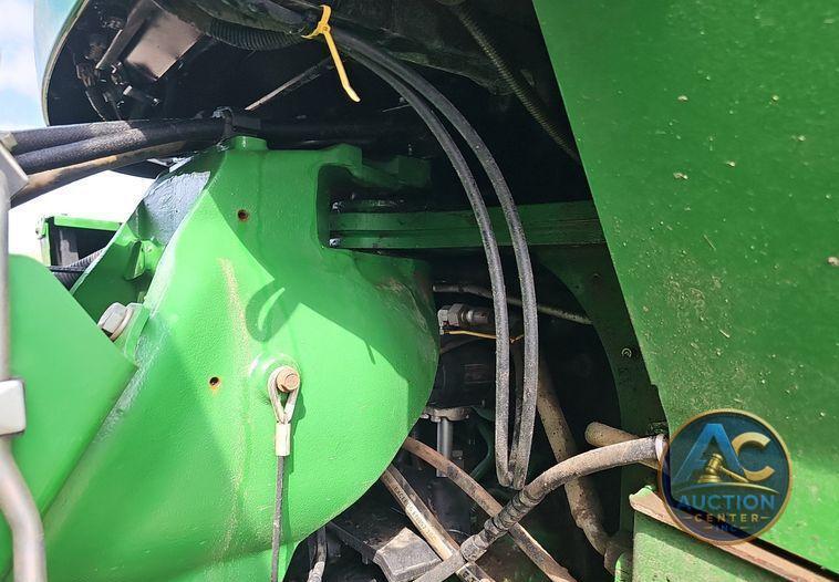 2019 John Deere 9520R Scraper Special 4WD tractor