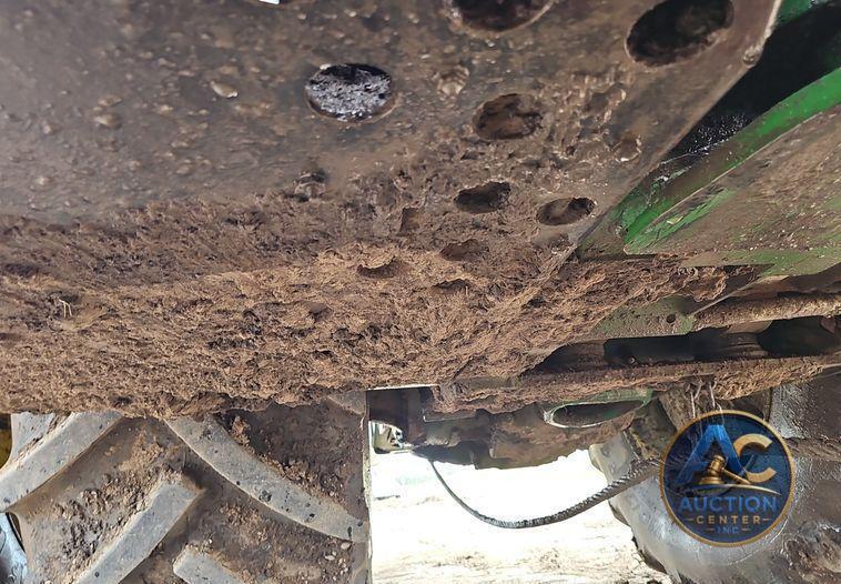 2019 John Deere 9520R Scraper Special 4WD tractor