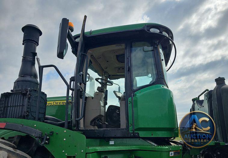 2019 John Deere 9520R Scraper Special 4WD tractor