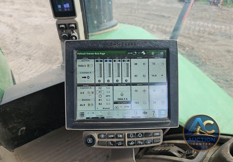 2019 John Deere 9520R Scraper Special 4WD tractor