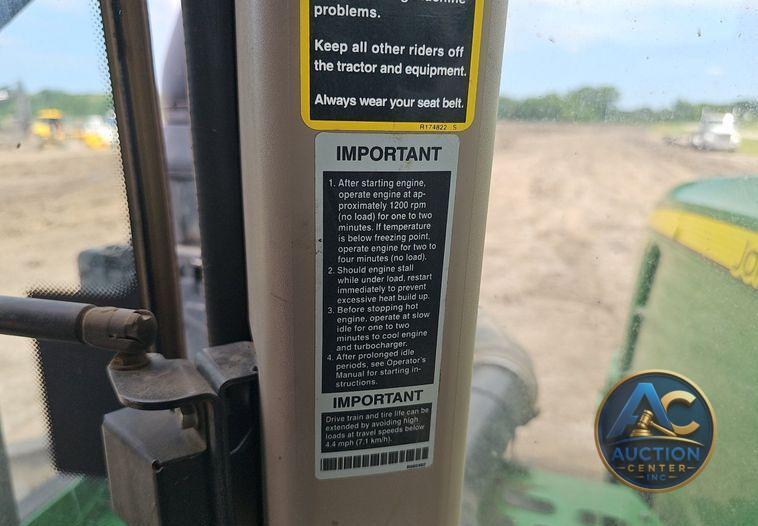 2019 John Deere 9520R Scraper Special 4WD tractor