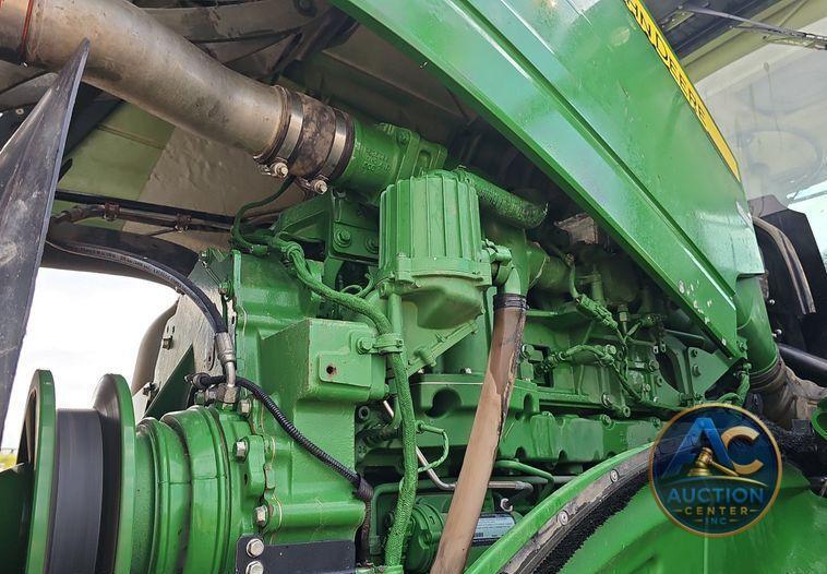 2019 John Deere 9520R Scraper Special 4WD tractor