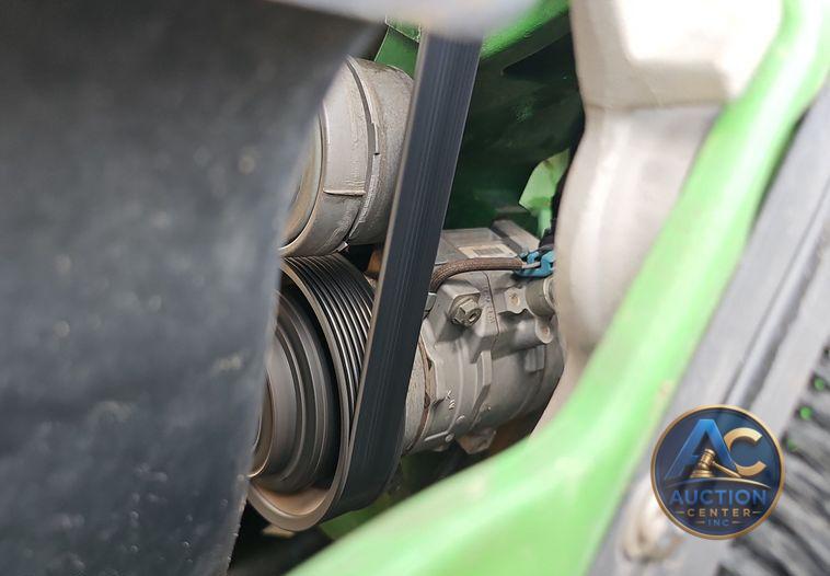 2019 John Deere 9520R Scraper Special 4WD tractor