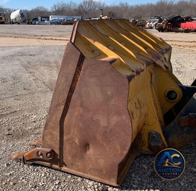 2015 John Deere 755K track loader