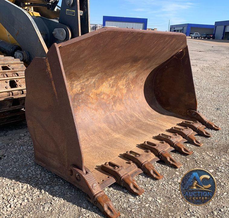 2015 John Deere 755K track loader