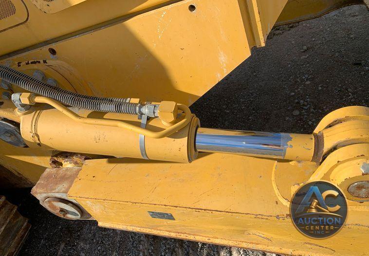 2015 John Deere 755K track loader