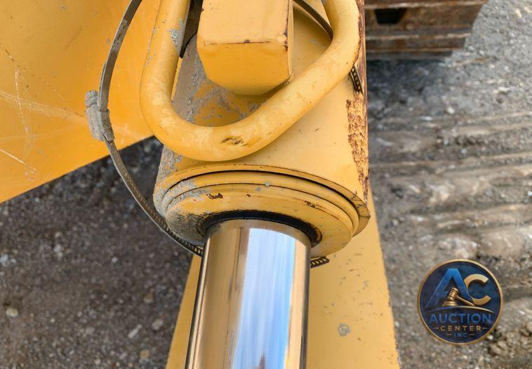 2015 John Deere 755K track loader