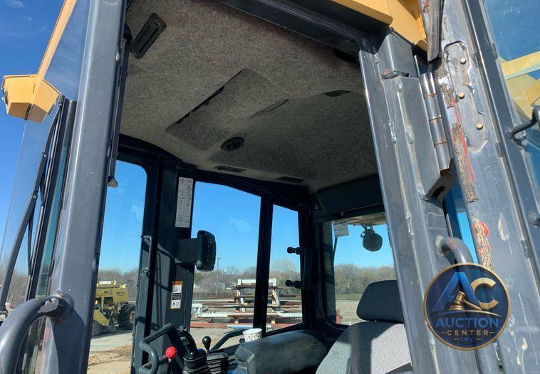 2015 John Deere 755K track loader