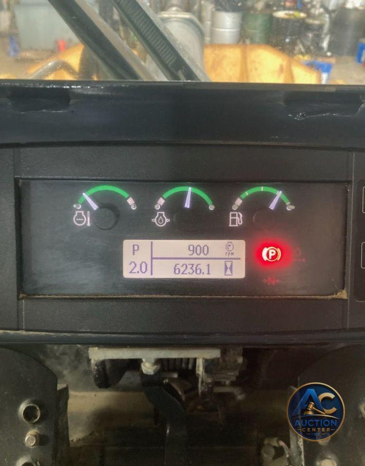 2015 John Deere 755K track loader