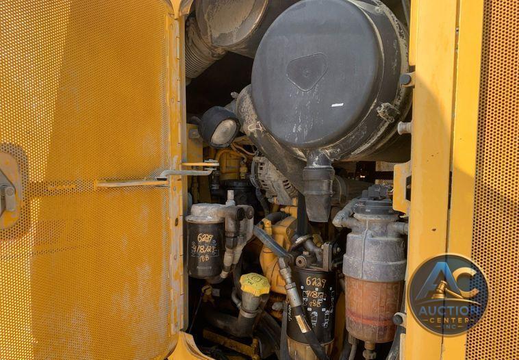 2015 John Deere 755K track loader