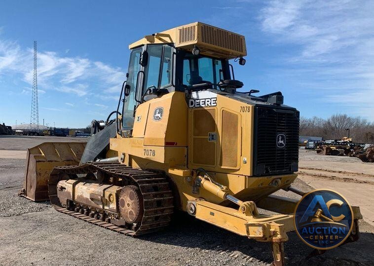2015 John Deere 755K track loader
