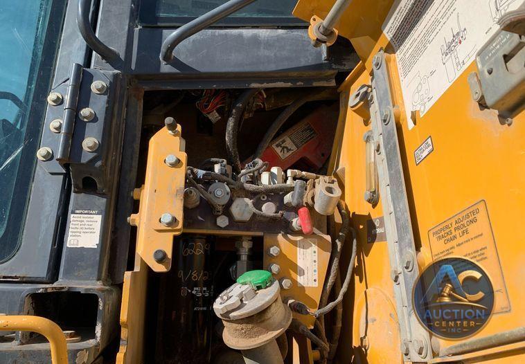 2015 John Deere 755K track loader