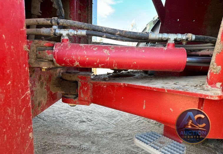 2014 Versatile 2375 tractor