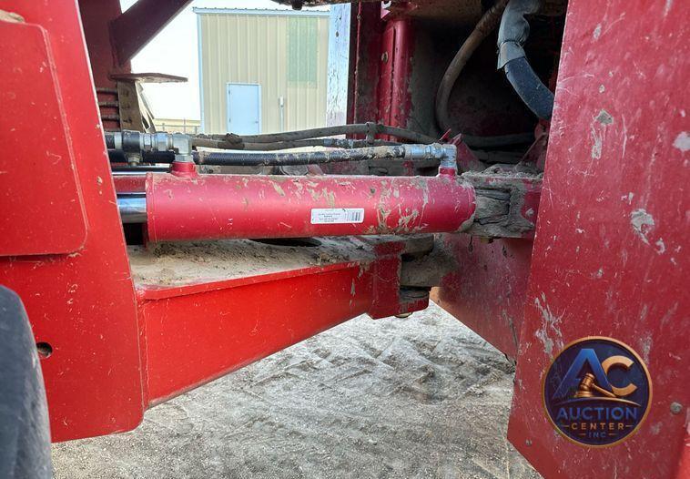 2014 Versatile 2375 tractor