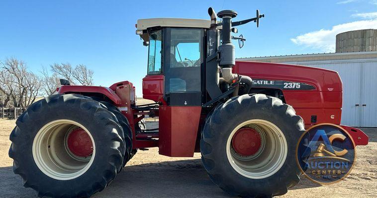 2014 Versatile 2375 tractor