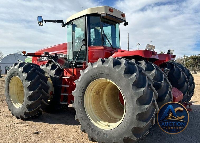 2014 Versatile 2375 tractor