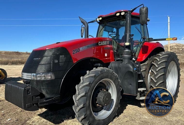 2017 Case IH Magnum 250 MFWD tractor