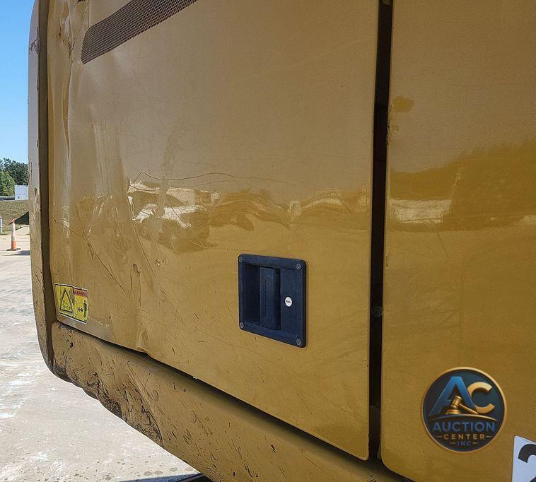 2019 Caterpillar  326F L excavator
