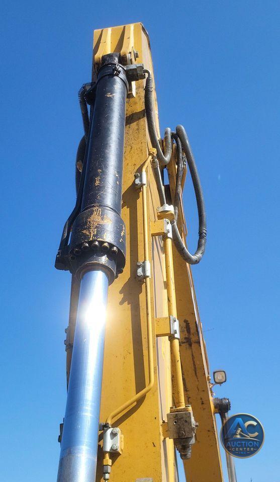 2019 Caterpillar  326F L excavator