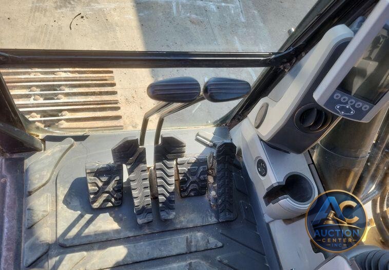 2019 Caterpillar  326F L excavator