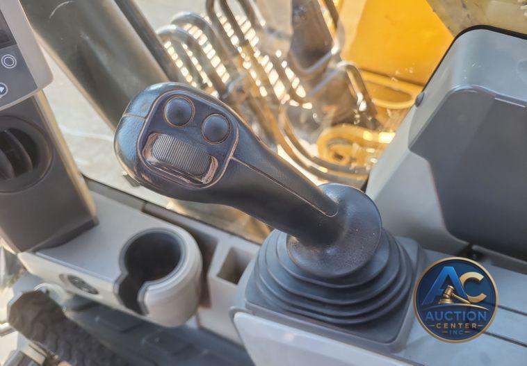 2019 Caterpillar  326F L excavator
