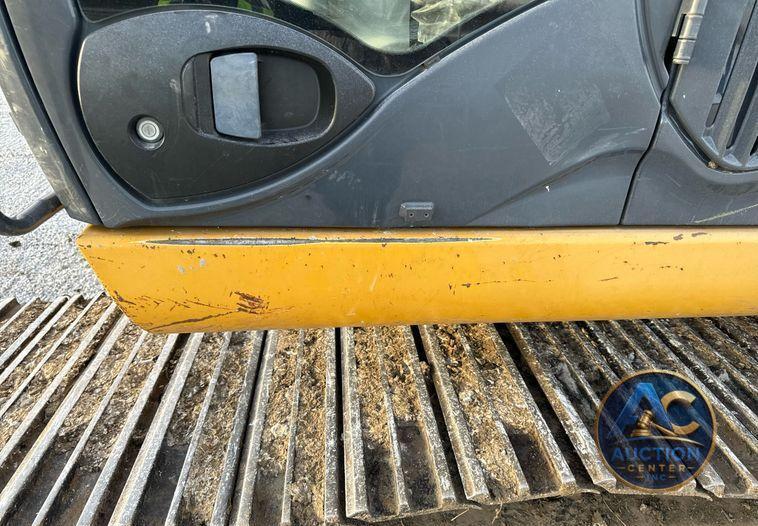 2013 John Deere 245G LC excavator