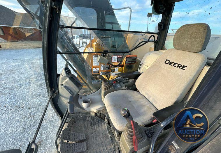 2013 John Deere 245G LC excavator