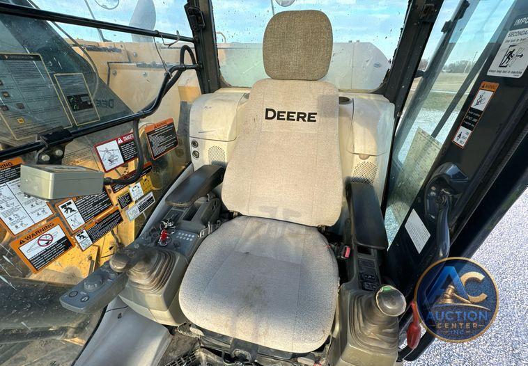 2013 John Deere 245G LC excavator