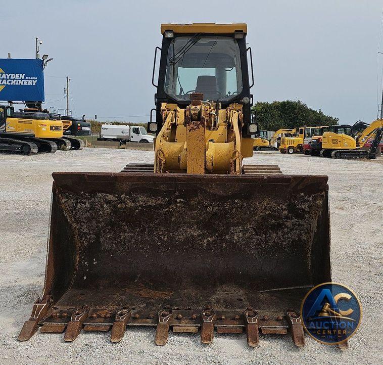2002 Caterpillar  963C LGP track loader