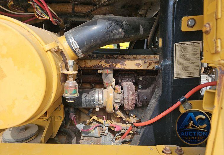 2002 Caterpillar  963C LGP track loader