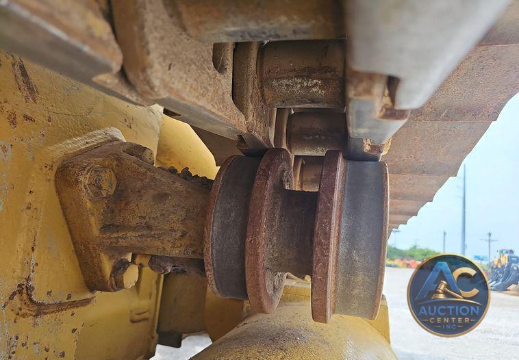 2002 Caterpillar  963C LGP track loader