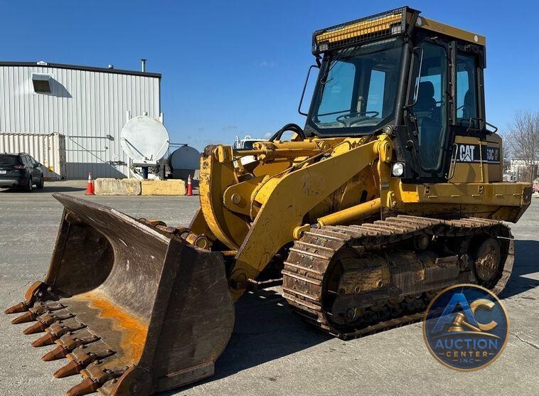 2005 Caterpillar 953C track loader