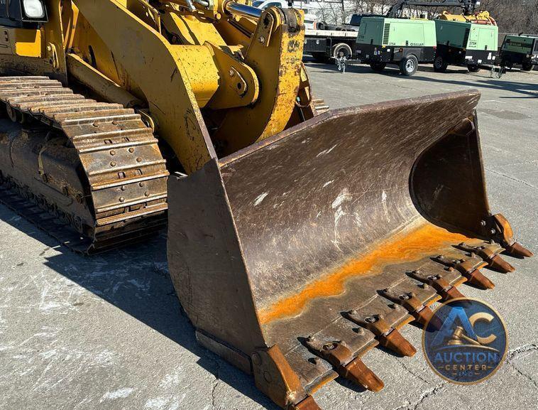 2005 Caterpillar 953C track loader