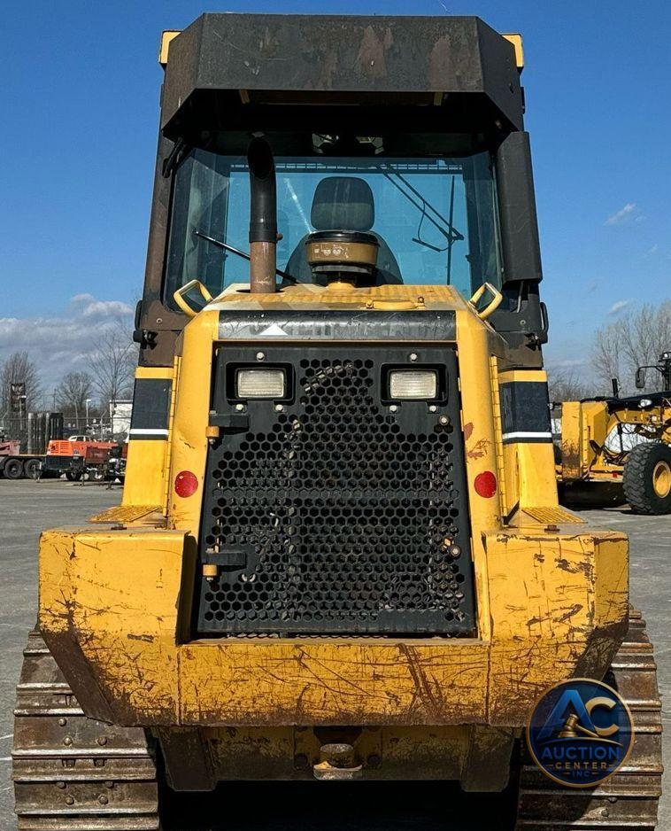 2005 Caterpillar 953C track loader