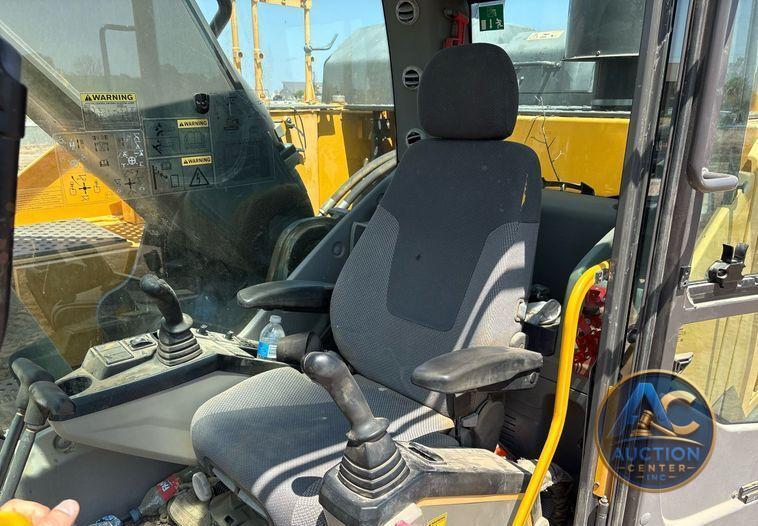 2015 Volvo EC350EL excavator