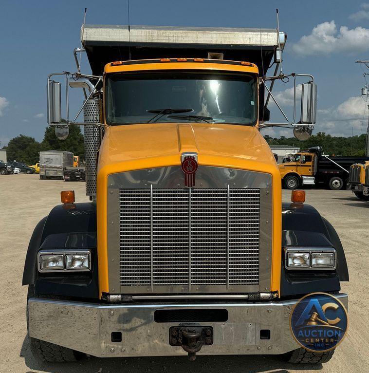 2006 Kenworth T800 dump truck