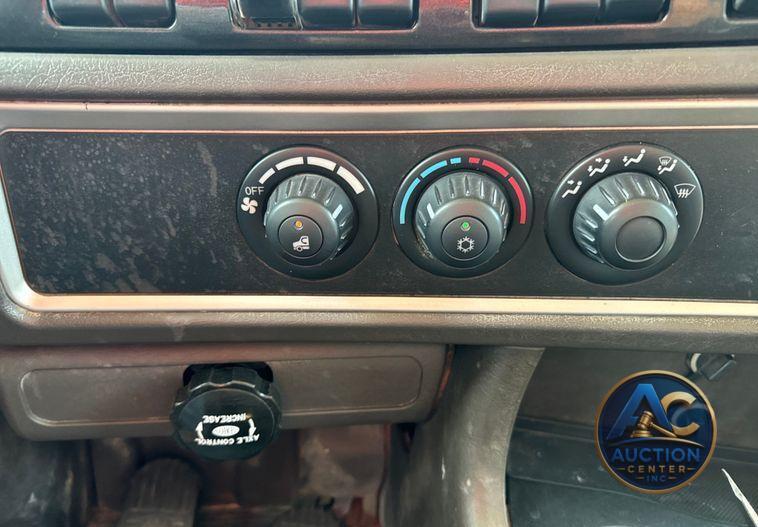 2006 Kenworth T800 dump truck