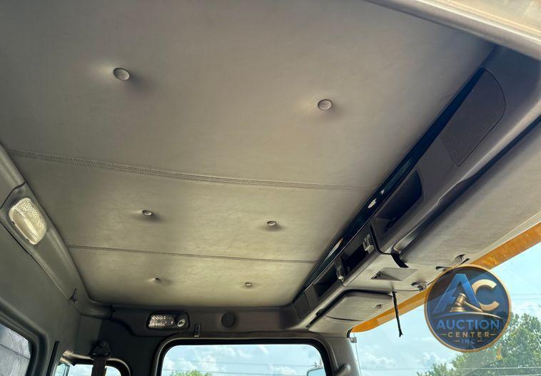 2006 Kenworth T800 dump truck