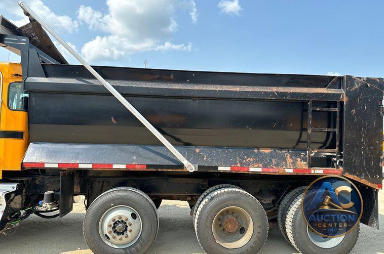 2006 Kenworth T800 dump truck