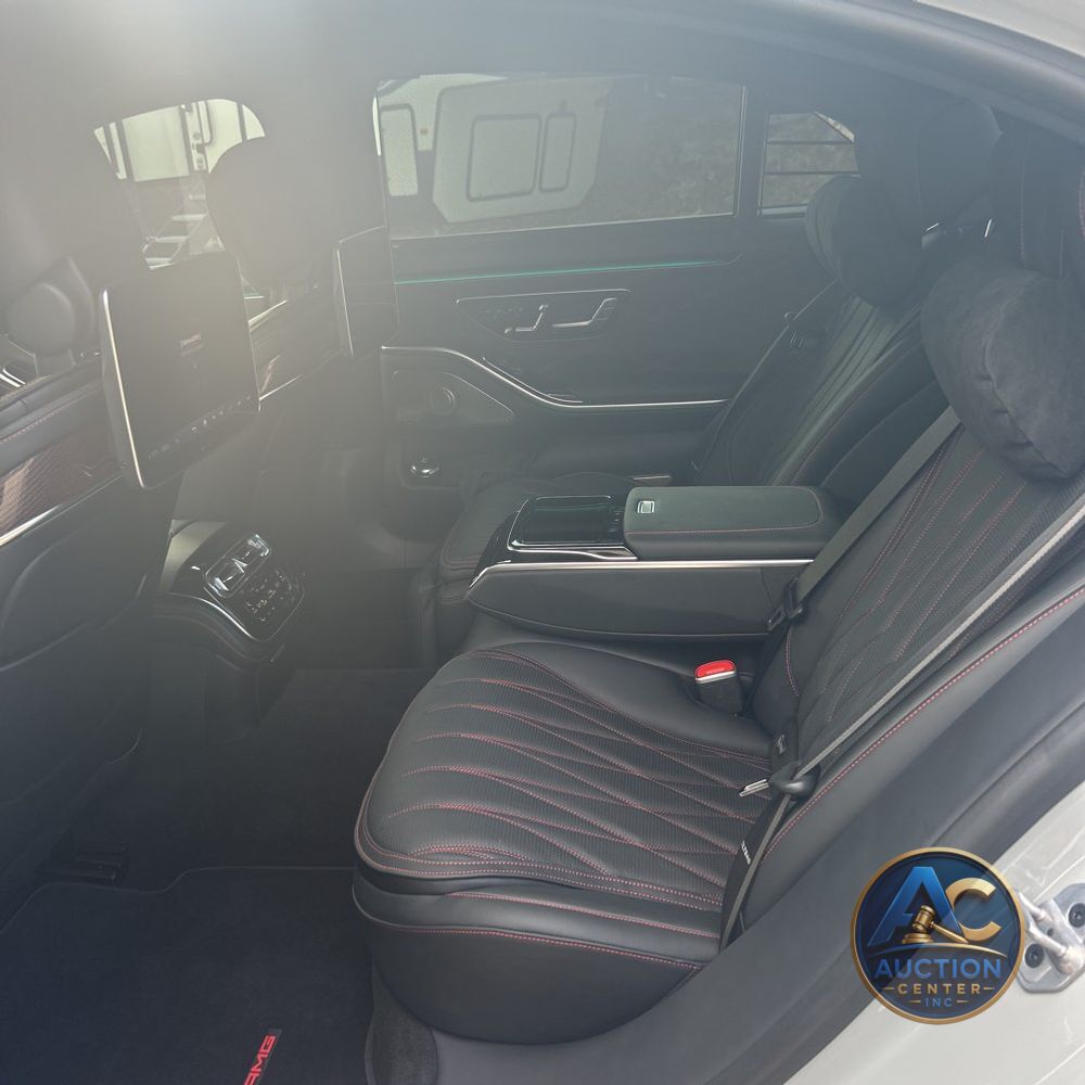 2024 Mercedes-Benz S-Class AMG S63 E Perf